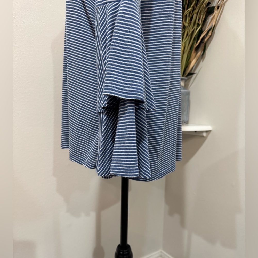 Altar’d State Blue Bell Sleeve Striped Tunic Top Boho Coastal Medium - Picture 5 of 6
